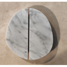 Мебельная ручка из мрамора Bianco Carrara модель №3 145мм на 105мм толщина 20мм