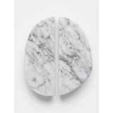 Мебельная ручка из мрамора Bianco Carrara модель №3 145мм на 105мм толщина 20мм
